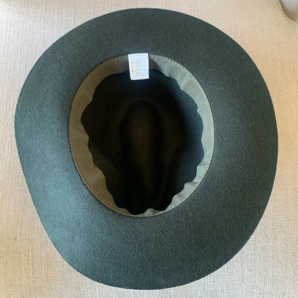 Target Wool Hat - Picture 4 of 5